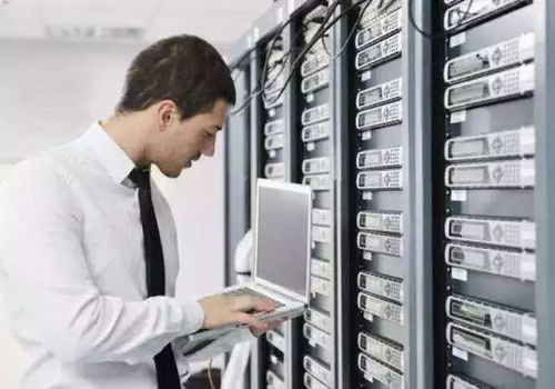 機器人已獲公民身份 計算機網(wǎng)絡工程崗位的挑戰(zhàn)與機遇